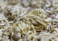 Watch how this cake is made